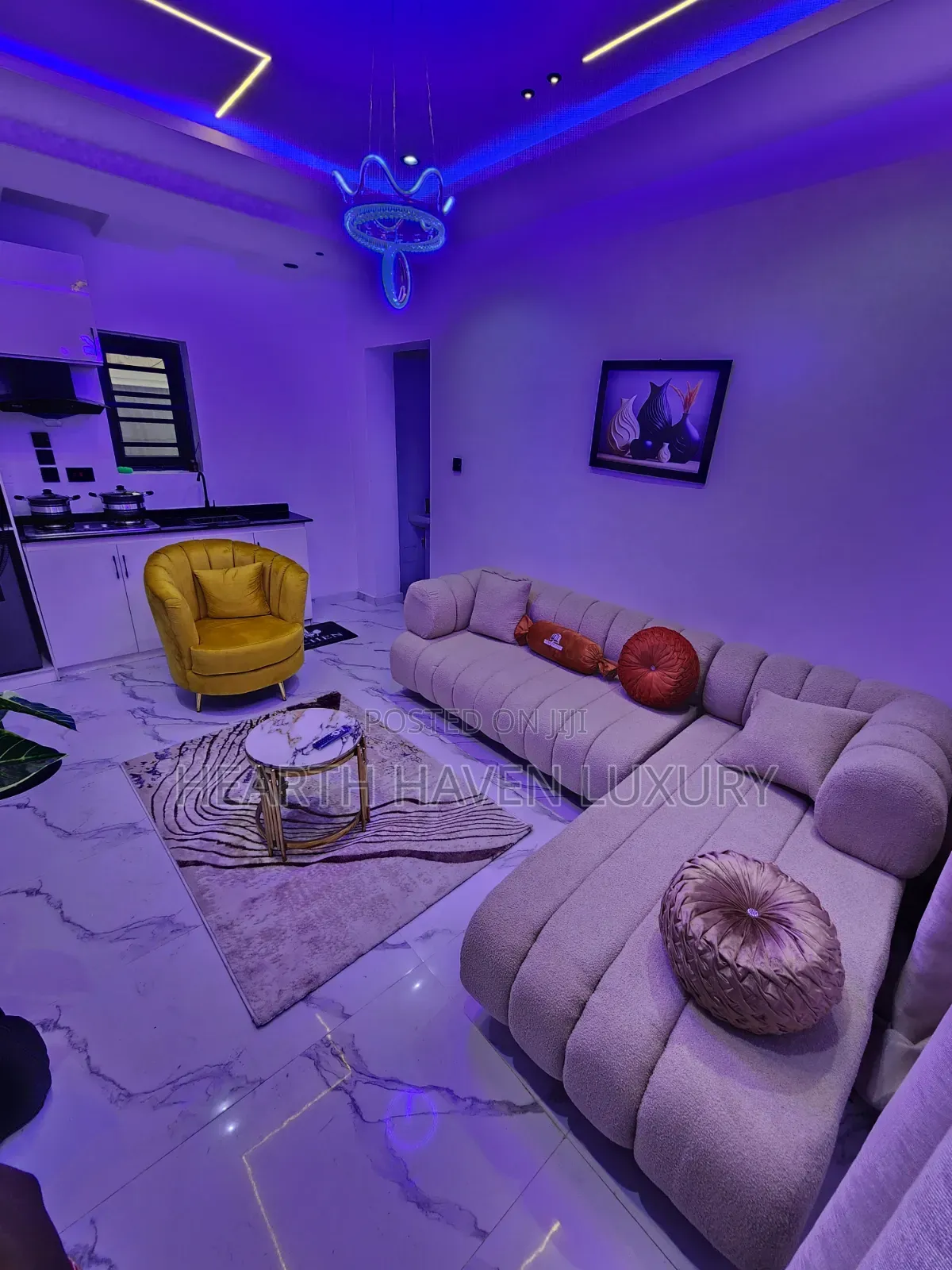 One-Bedroom Luxury Apartment – Hearth Haven Luxury Apartment in Akala Express