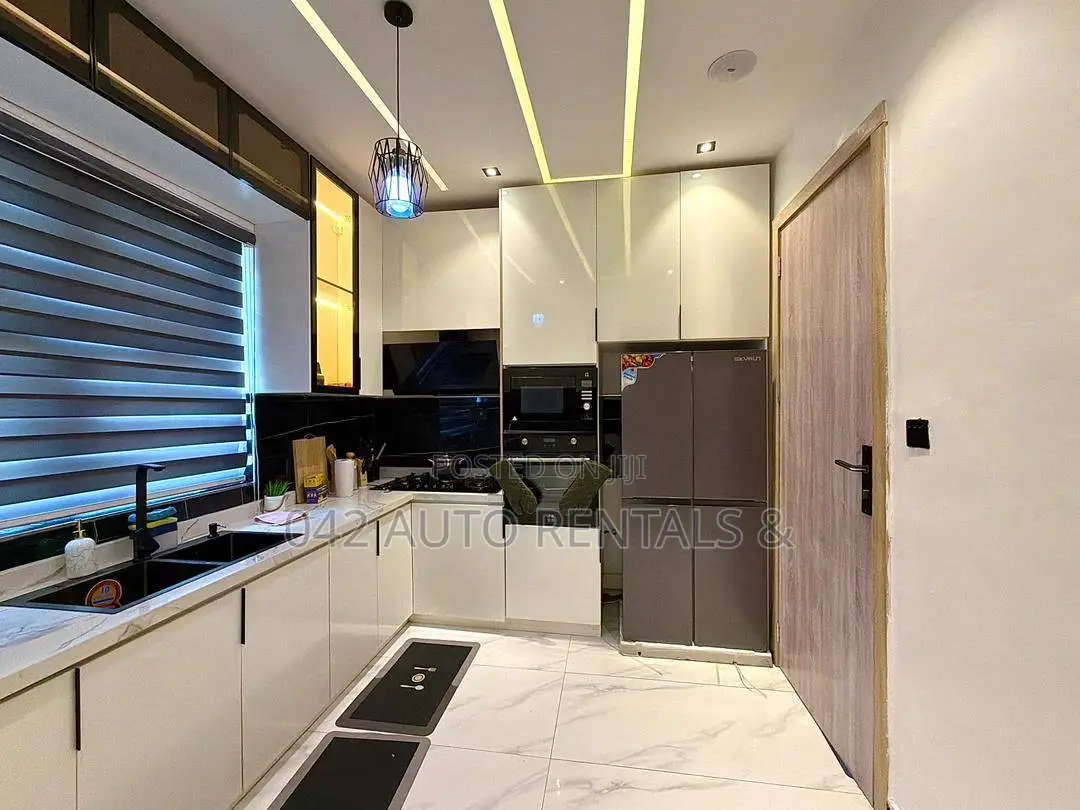 A Brand New Luxury 2 Bedroom With 3 Balconies in Adeniyi Jones