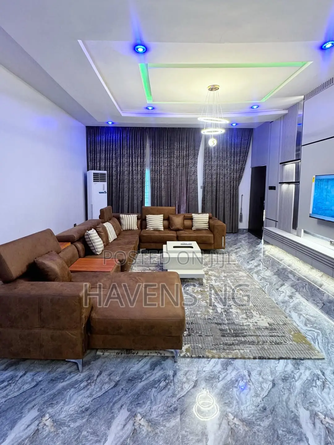 Luxury 3-Bedroom Shortlet Apartment in Abuja in Jahi
