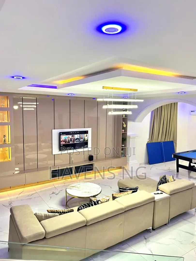 Luxury 2-Bedroom Apartment Available for Bookings in Life Camp