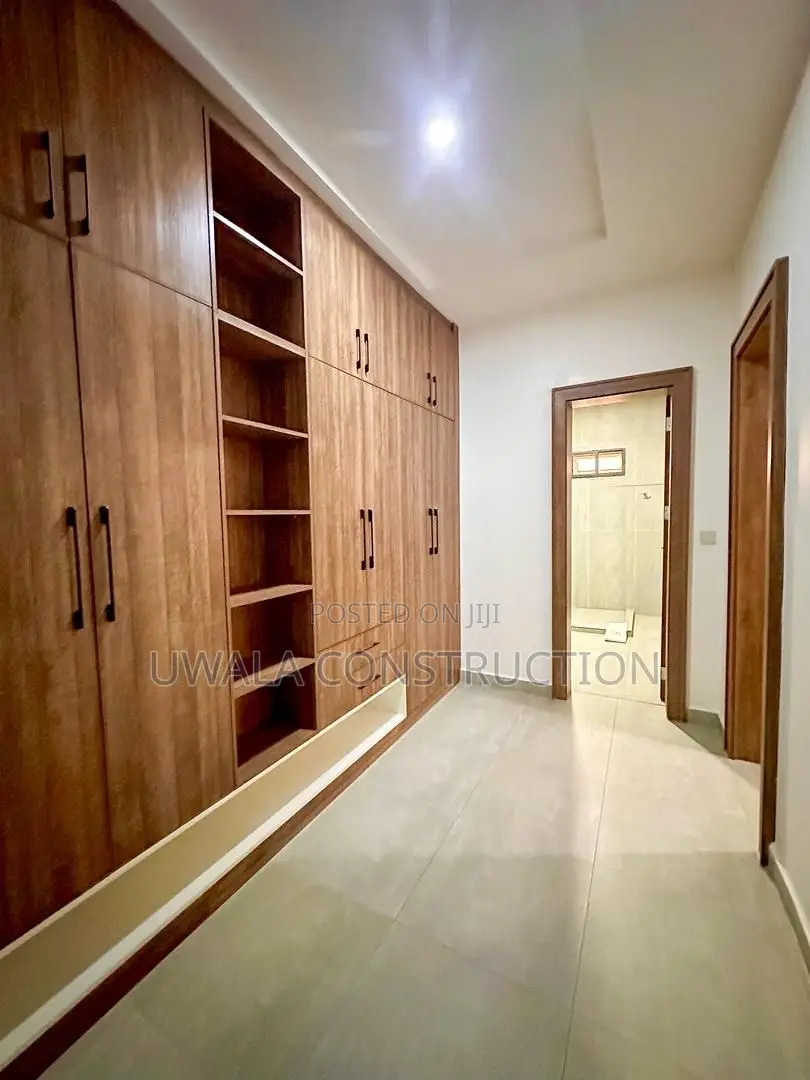 Luxury 2-Bedroom Short-Let Apartment – Utako, Abuja in Guzape District