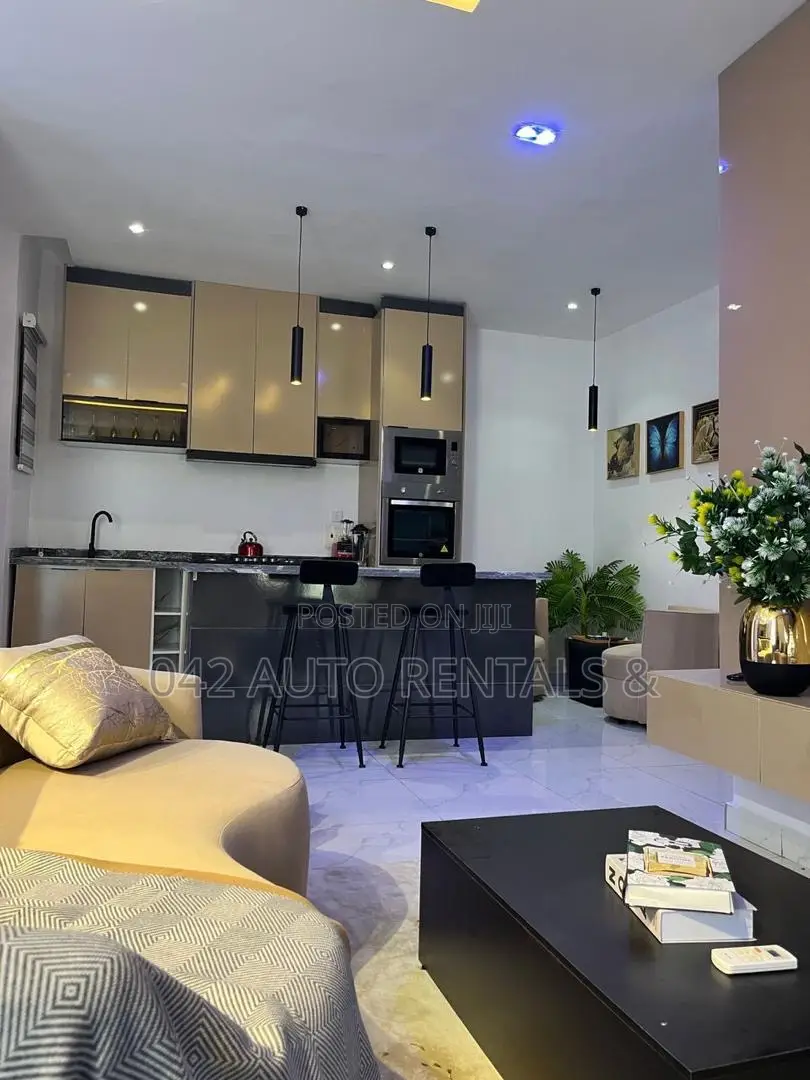 Tastefully Newly Furnished 2 Bedroom in Chevron