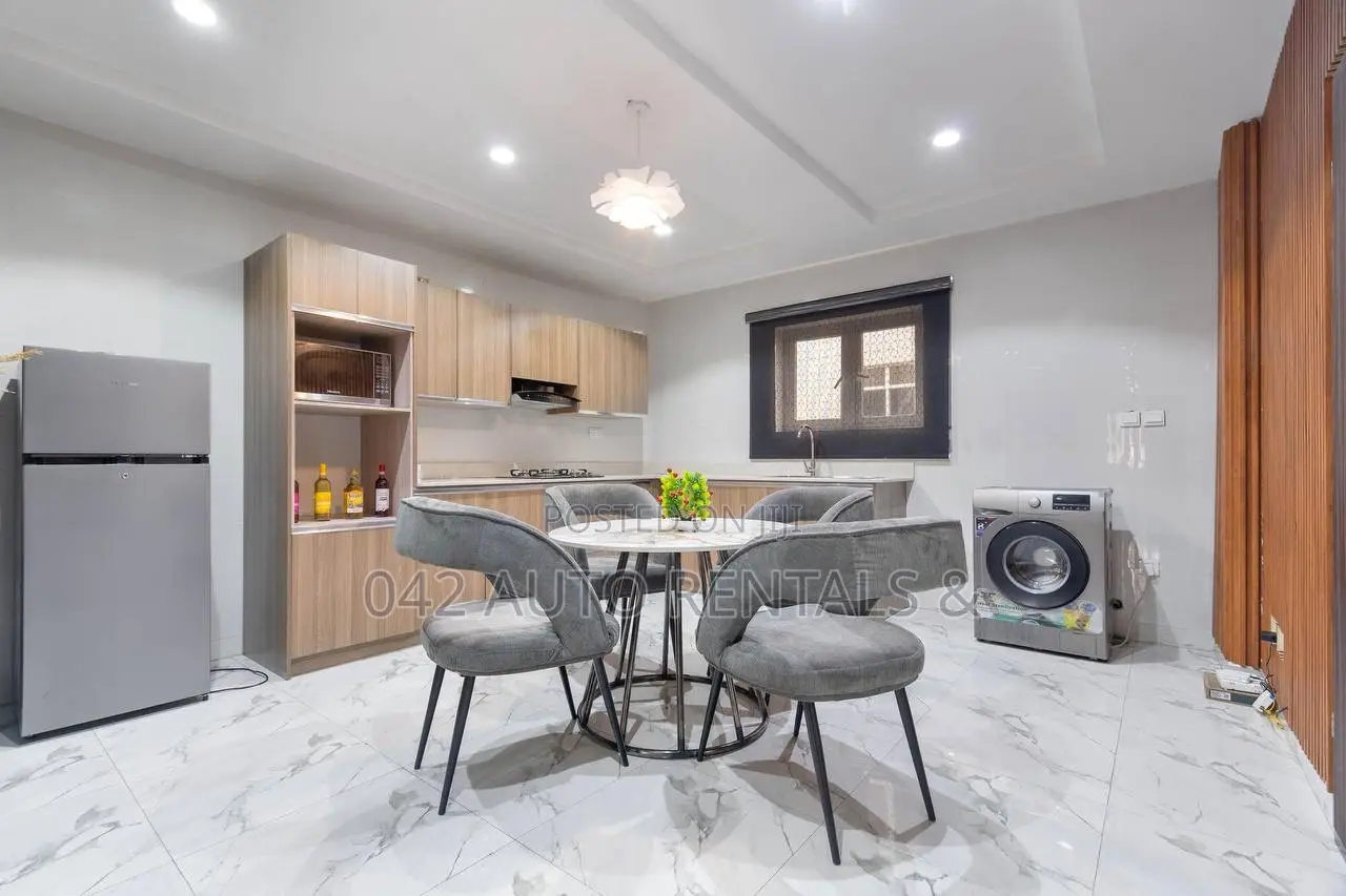 Brand New 2 Bedroom Apartment in Osapa london
