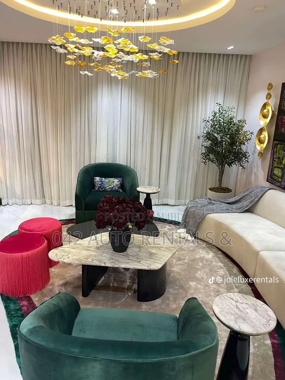 Luxurious Three Bedroom Waterfront Apartment in Banana Island