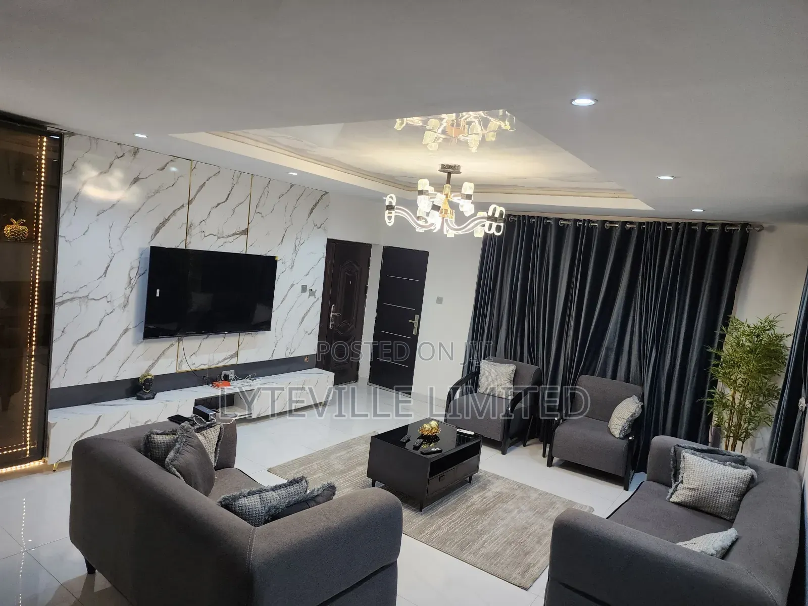 2 Bedroom In An Estate in Guzape District