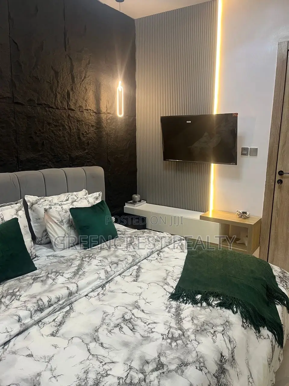 Tastefully Furnished 2 Bedroom Apartments in Chevron