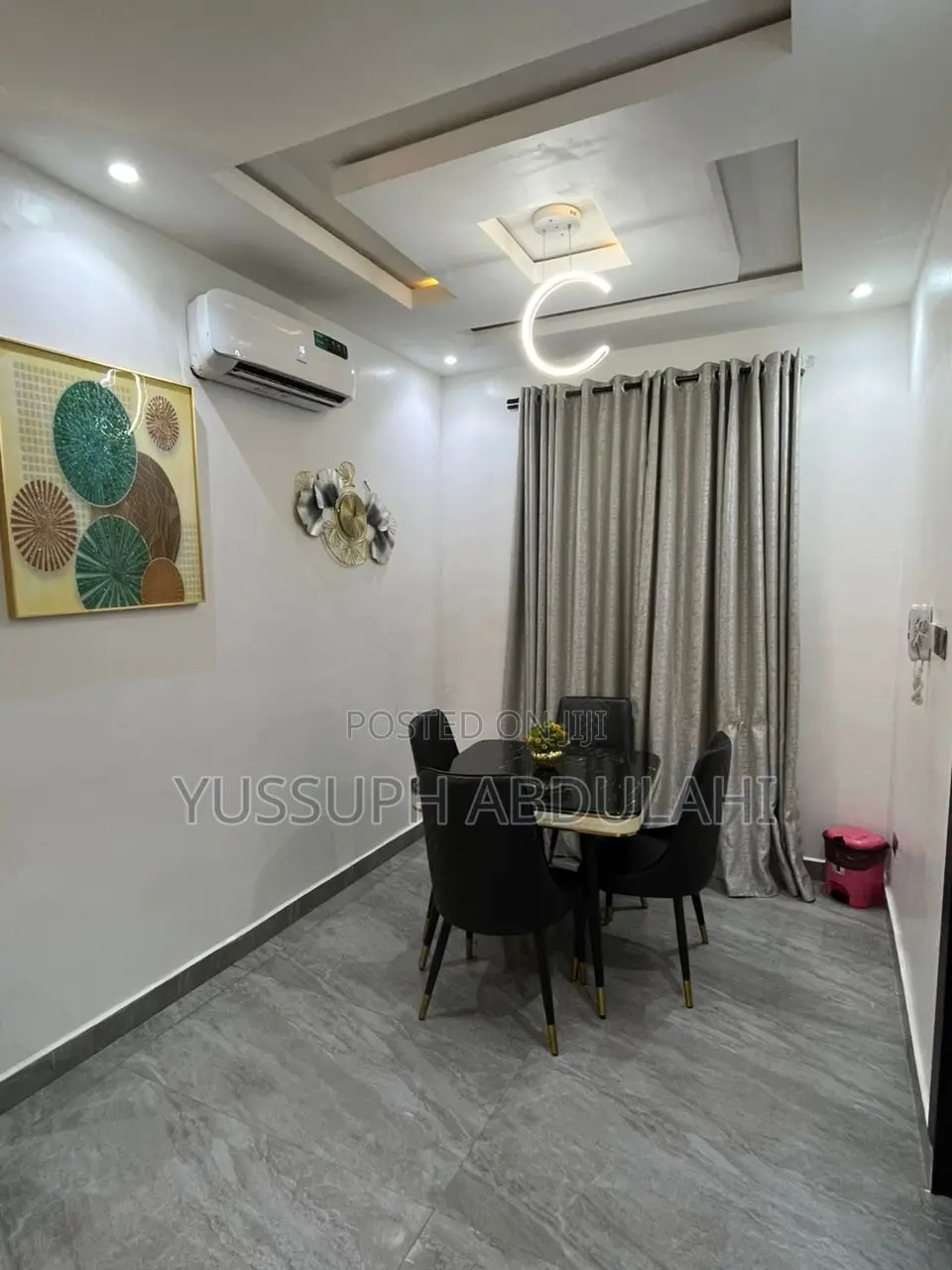 2 Bedrooms Gra Ikeja in Ikeja GRA