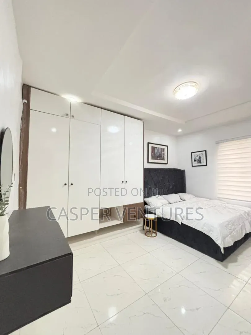 Newly Built Cozy 1bed Apartment in Lekki Phase 2
