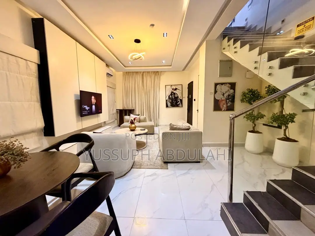 4 Bedrooms Ikoyi in Parkview Estate