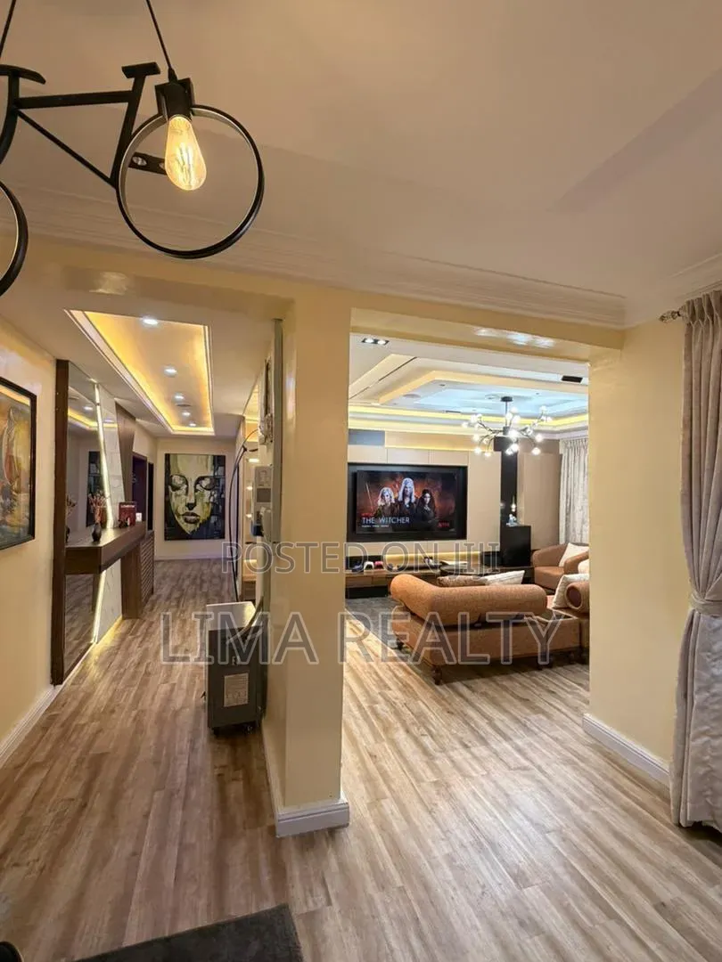 2 Bed With Lounge Area Jahi in Jahi