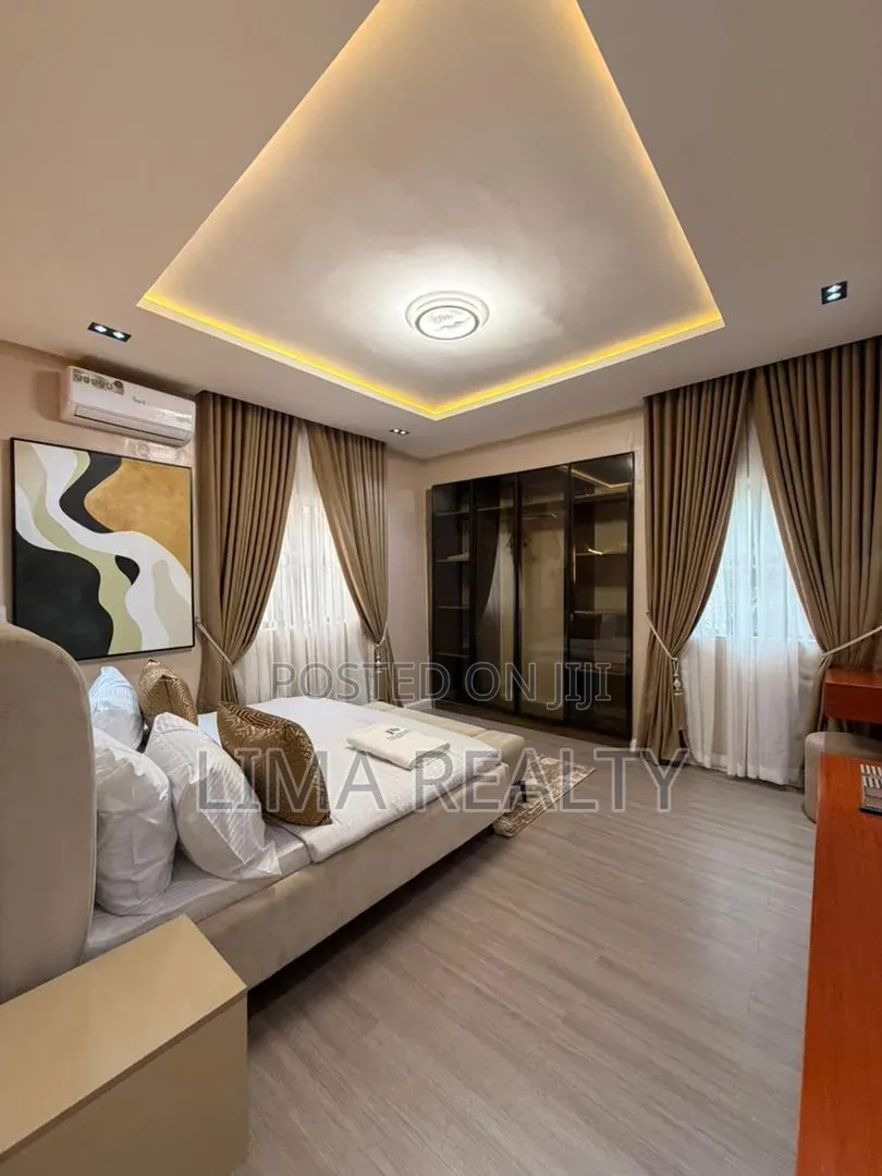 Newly Listed 2 Bedroom Wuse 2 in Wuse 2