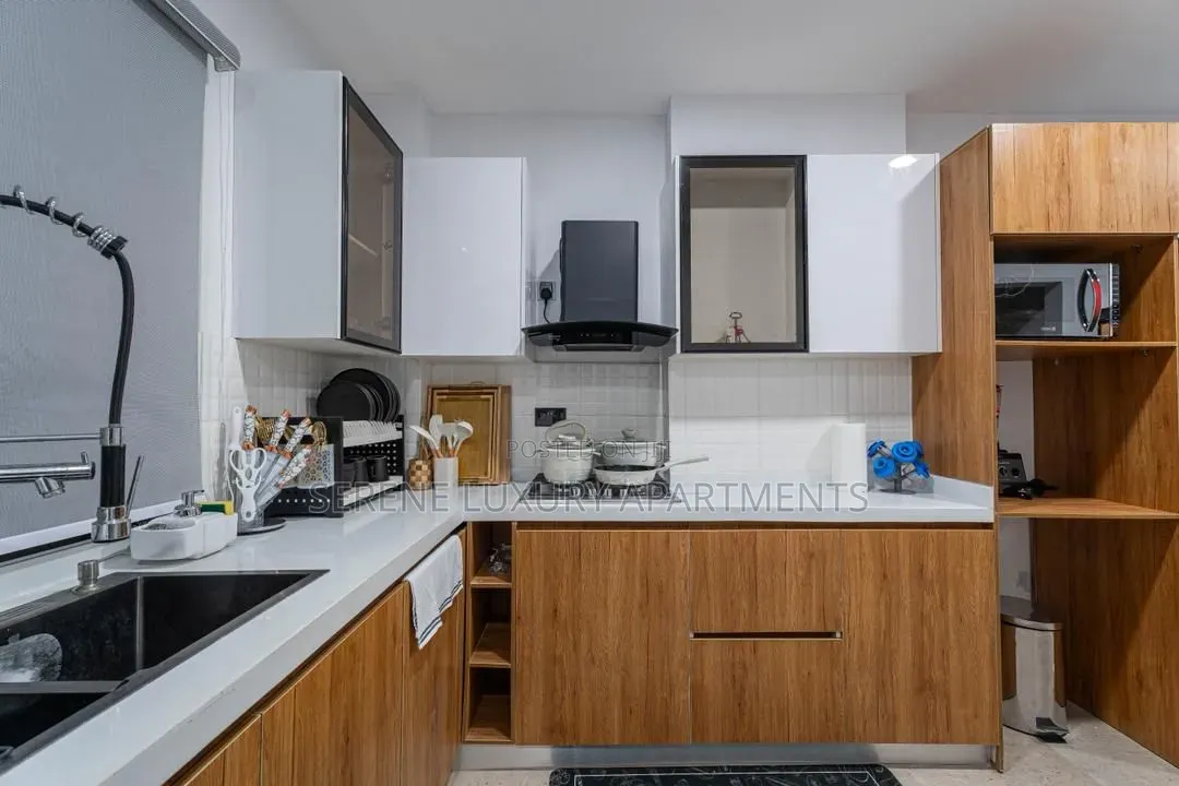 Newly Launched 4bedroom Smart Home With Pool Gym Ps5 and Balcony in Banana Island