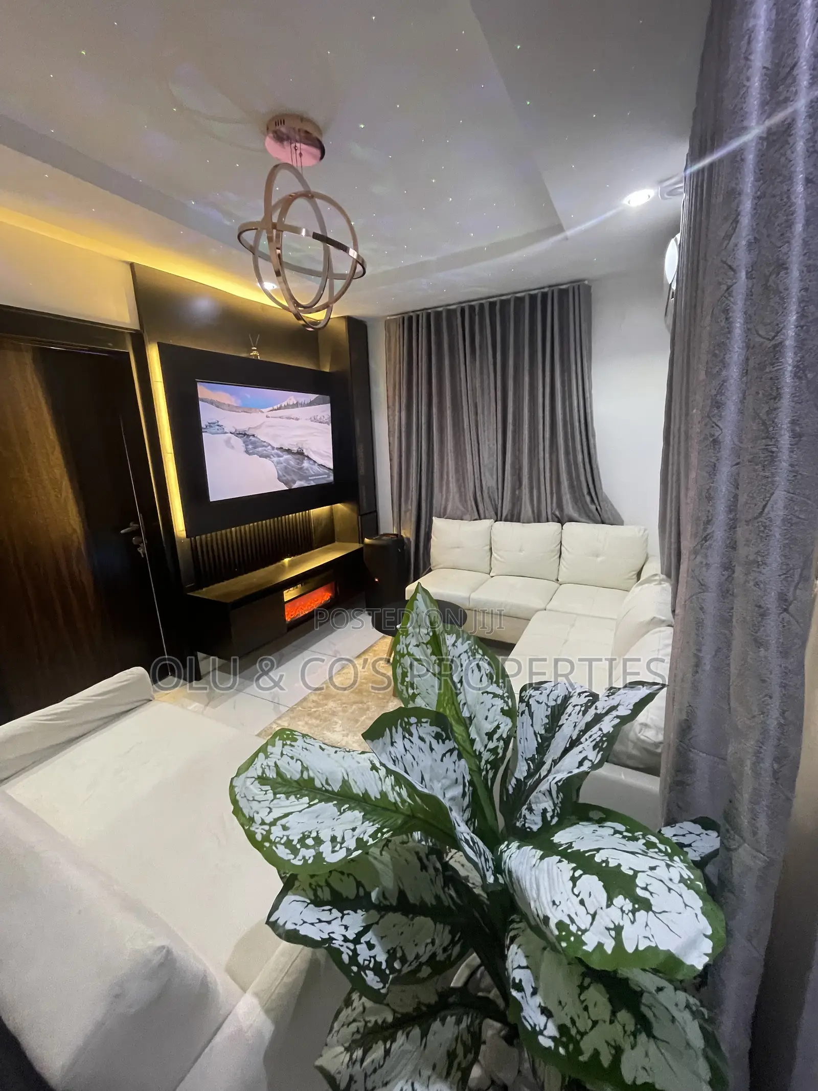 1bedroom Furnished Luxury Apartment in Wuye