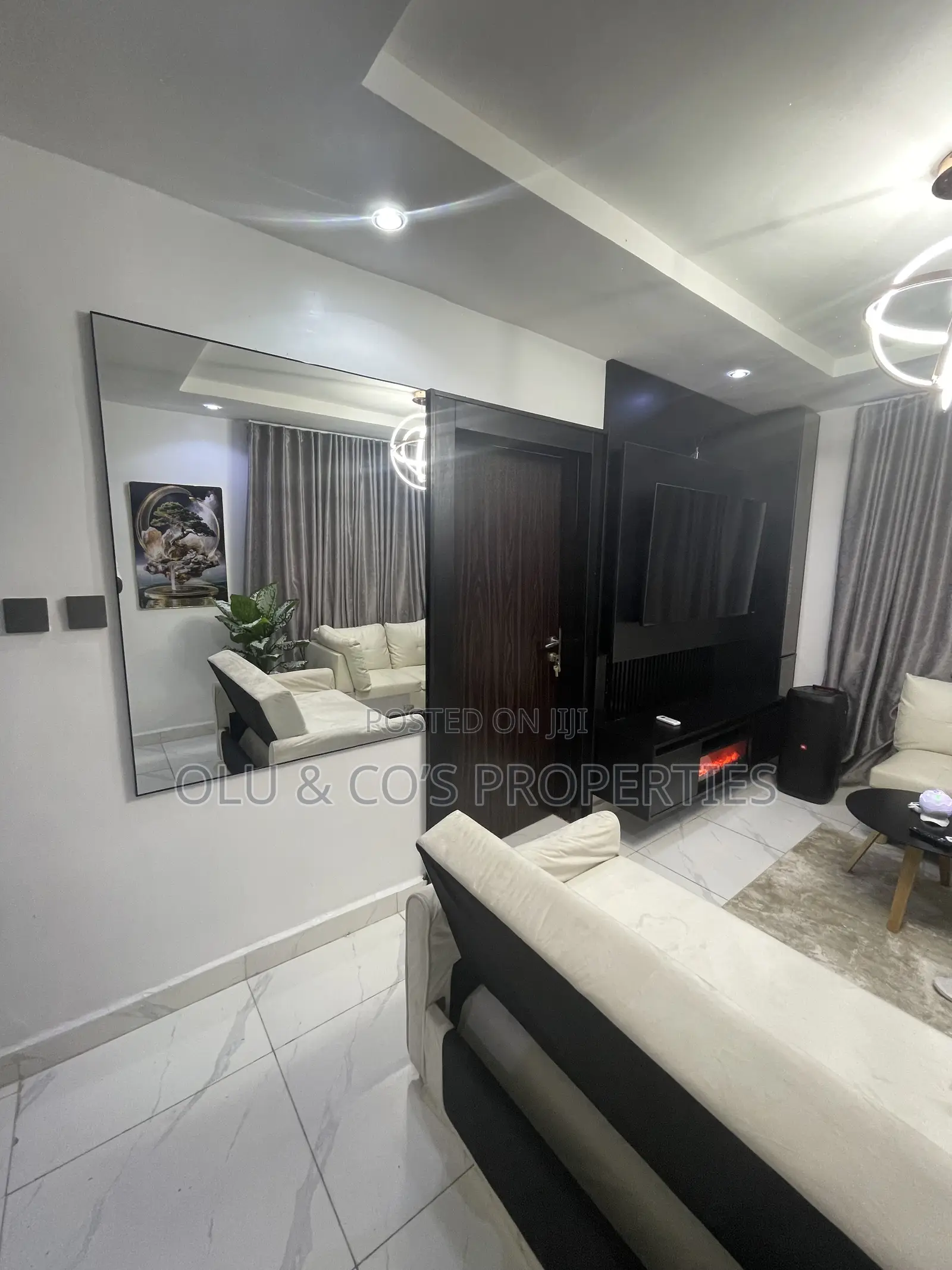 1bedroom Furnished Luxury Apartment in Wuye