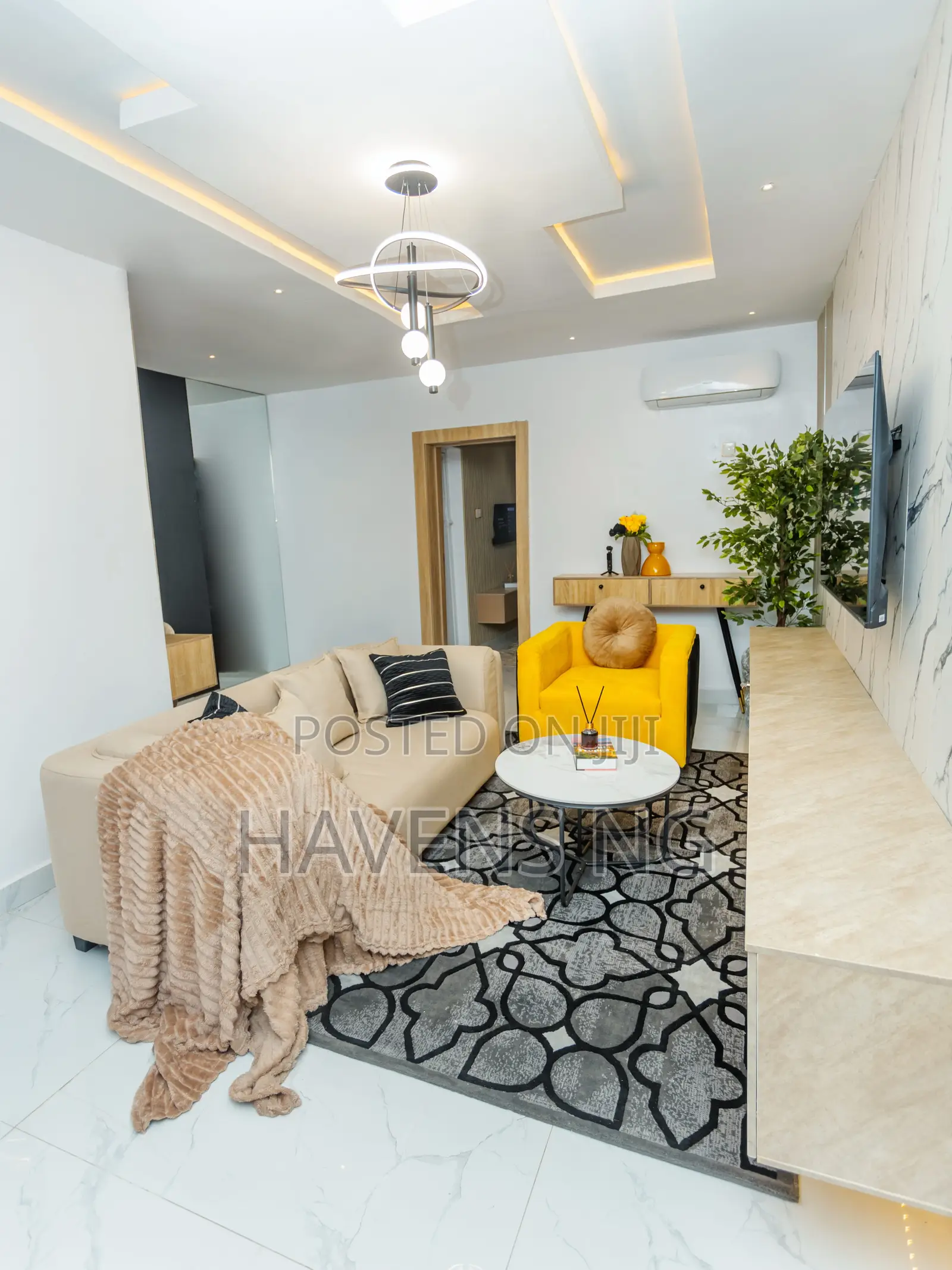 1 Bedroom Shortlet Apartment Available for Booking in Alakia