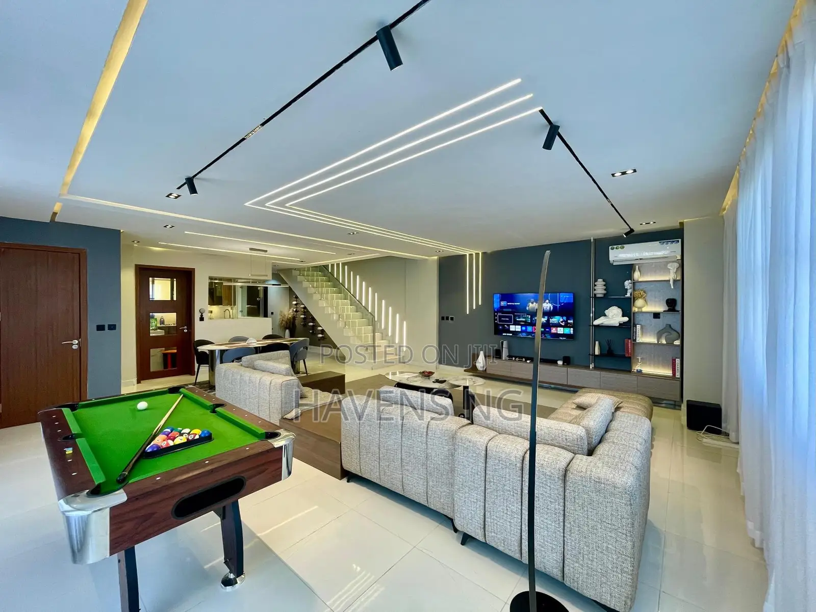 Luxury 3 Bedroom Apartment Available in Lekki Phase 1 in Lekki Phase 1