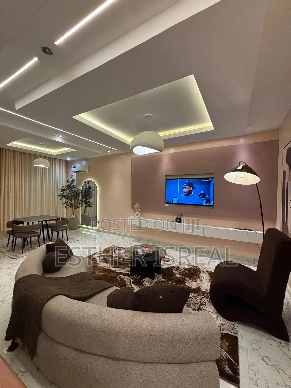 Chocolate 2 Bedroom Ikate, Snooker, Pool, Gym in Ikate