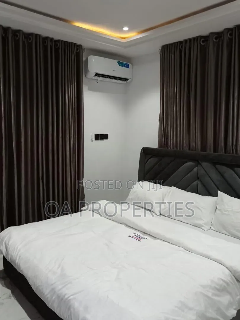 1bdrm Flat Shortlet Apartment To Let At Oluyole Estate/Ringrd. Ibadan. in Ibadan