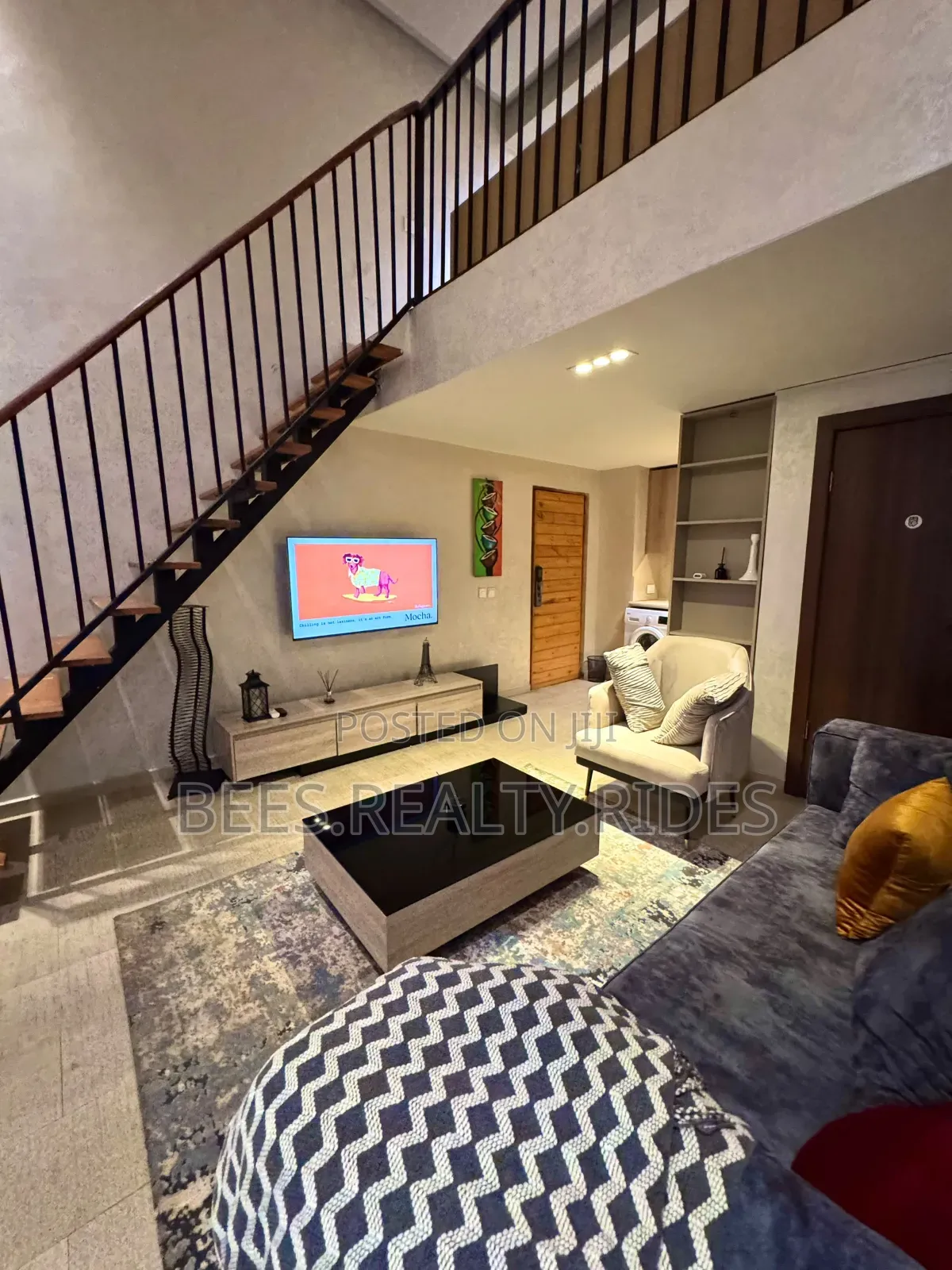 Modern Loft Studio Apartment With City View, Rooftop a Balcony in Sabo / Yaba