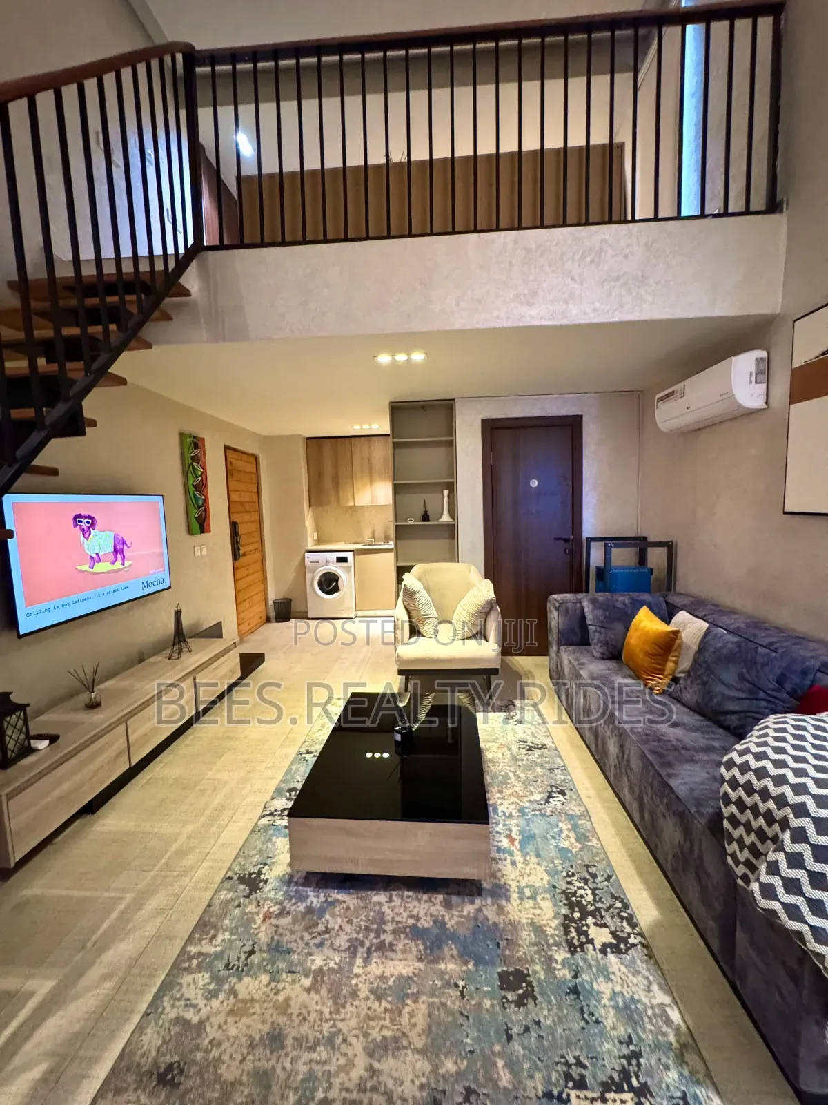 Modern Loft Studio Apartment With City View, Rooftop a Balcony in Sabo / Yaba