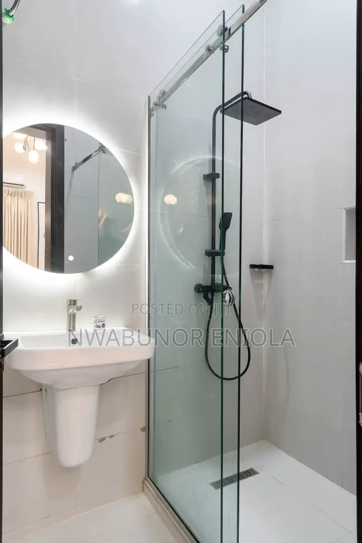 Aesthetically Pleasing 2-Bedroom Luxury Apartment in Ikate