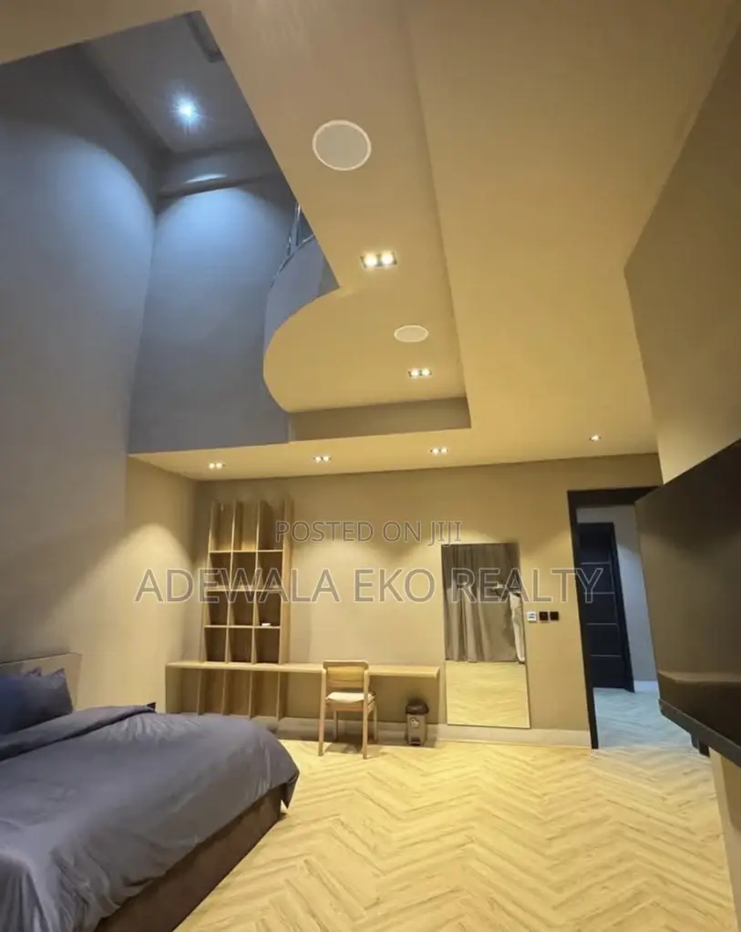 2 Bedroom Penthouse Shortlet - Ikeja GRA (24/7 Power+Fast Wi-Fi) in Ikeja GRA