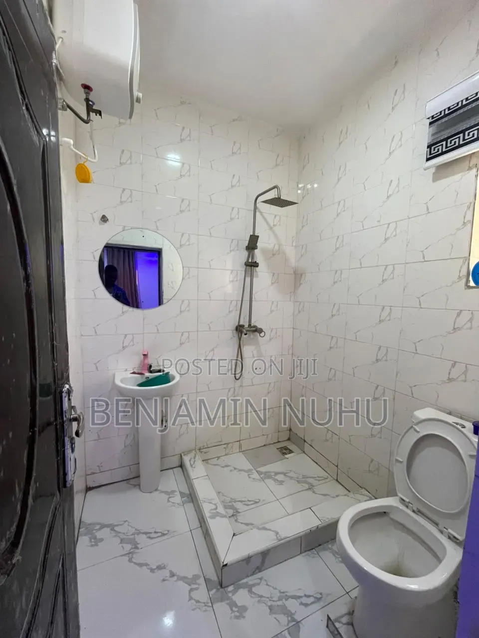 Room Pallor (Mini Flat) Shortet +24hrs Electricity in Off Lekki-Epe Expressway