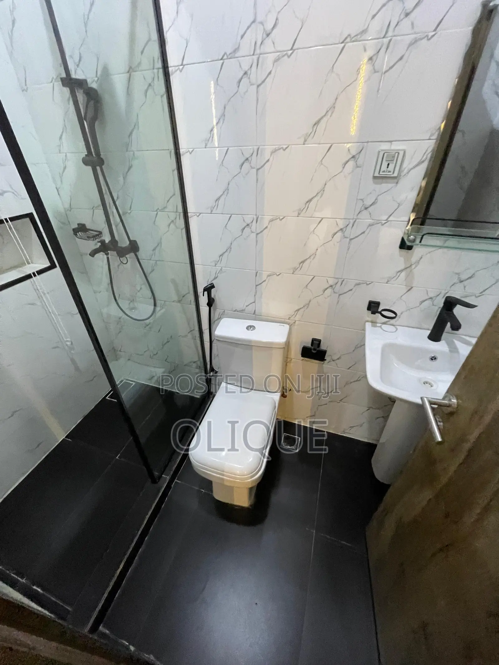 3-Bedroom Shortstay With Adequate Facilities in Wuye