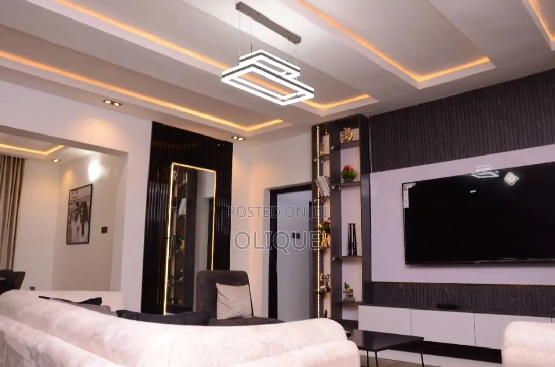 2-Bedroom With Style and Exquisitely Finished in Wuse 2