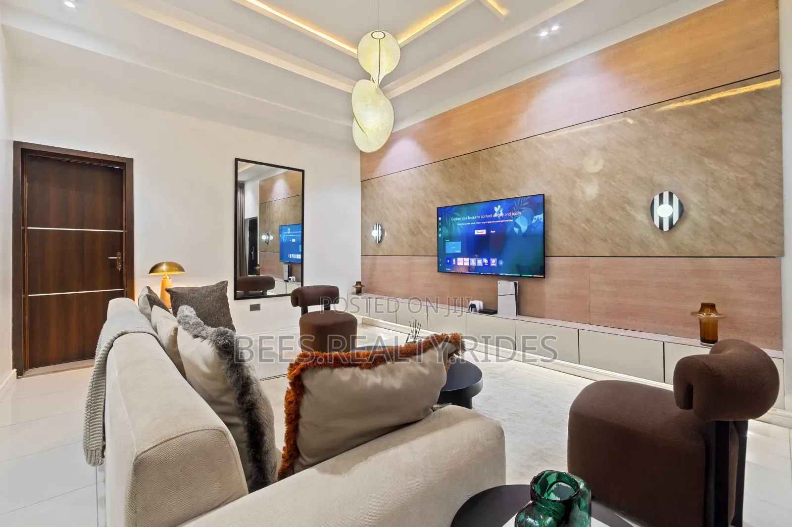 Beautiful Luxury 2BDR With a PS5, Washing Machine and a Balcony in Ogba Industrial Estate