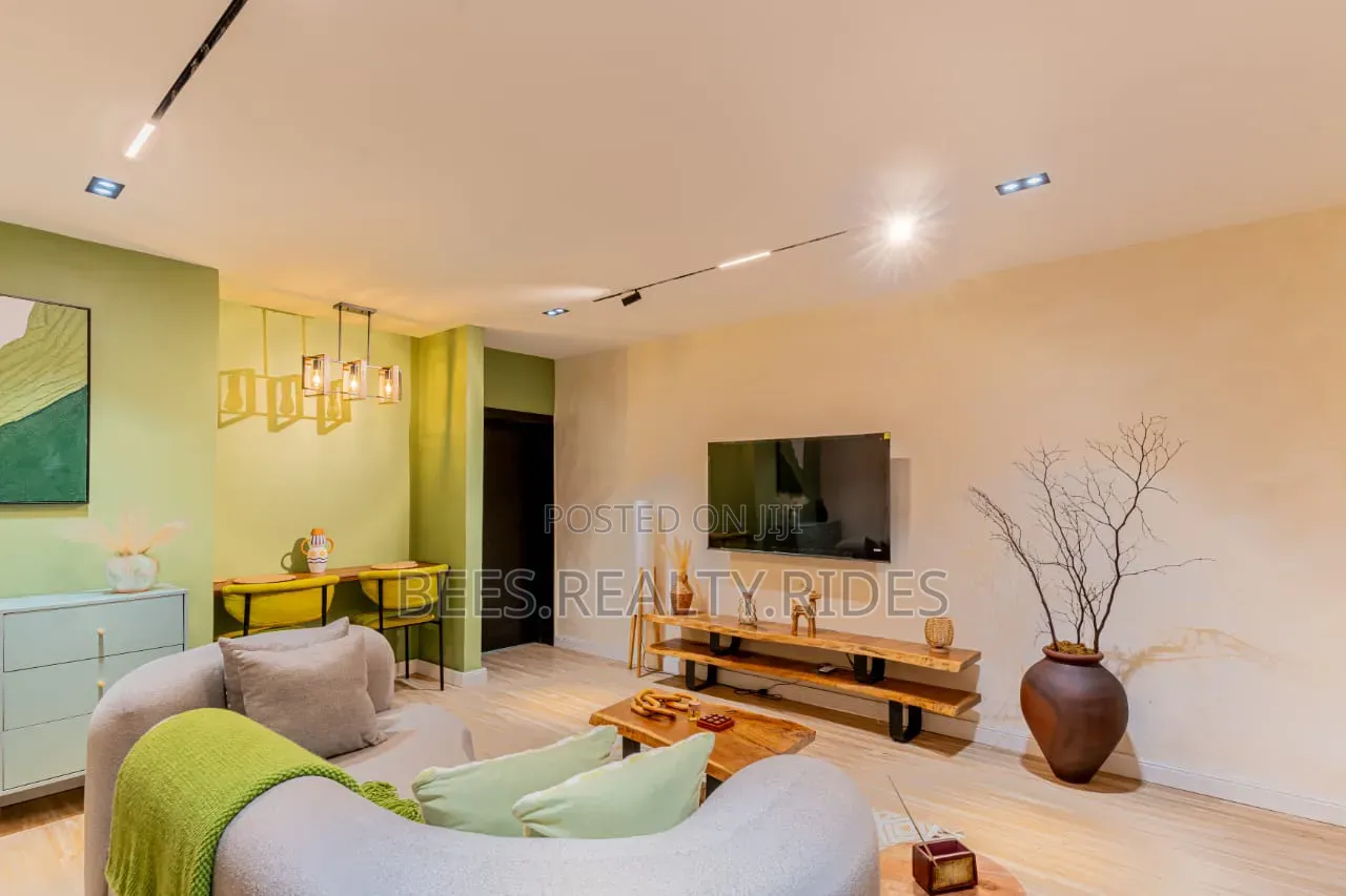 Boho-Themed 1 Bedroom Apartment in Yaba in Onike