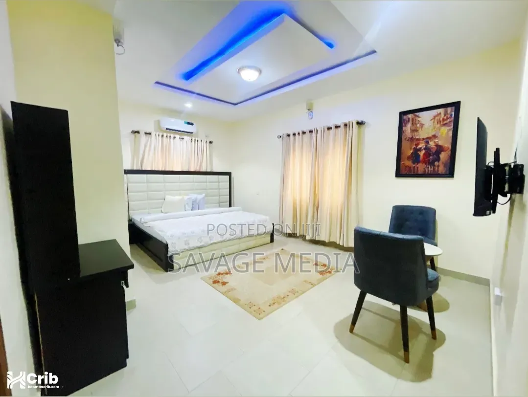 3 Bedrooms Apartment Available for Shortlet in Alimosho