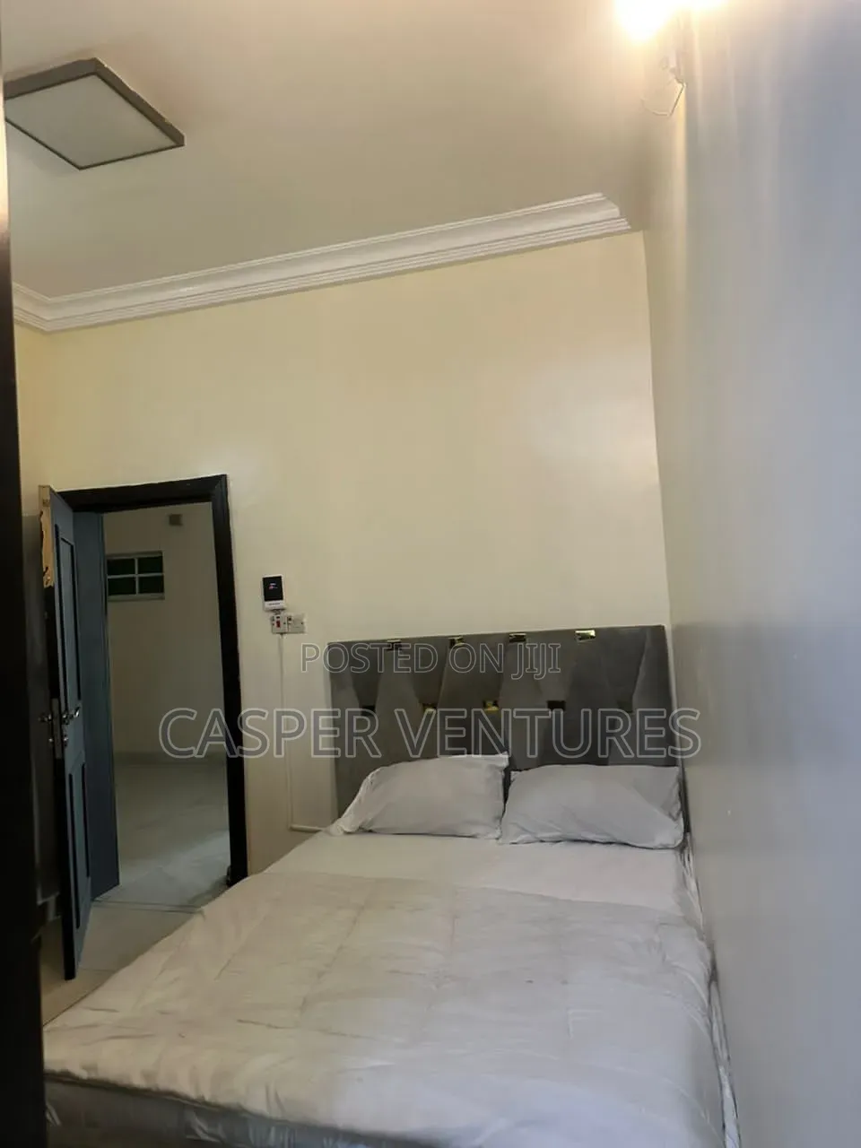 A Cozy Yet Affordable Monthly Apartment in Chevron