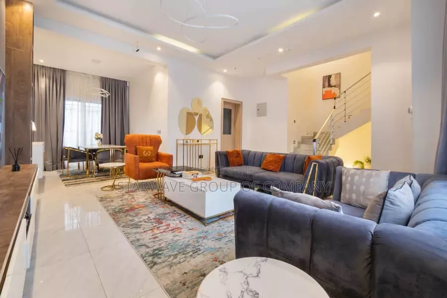 Luxury 4bedroom Duplex With Swimming Pool at Lekki Phase 1 in Lekki Phase 1