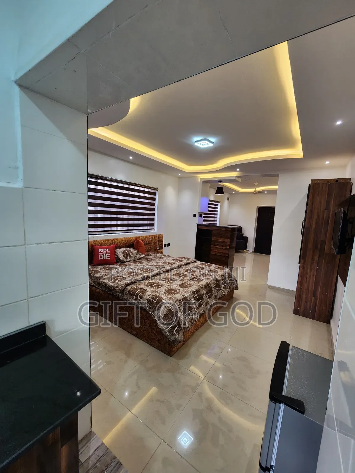 Very Nice Mini One-Bedroom Apartment in Bunkoro