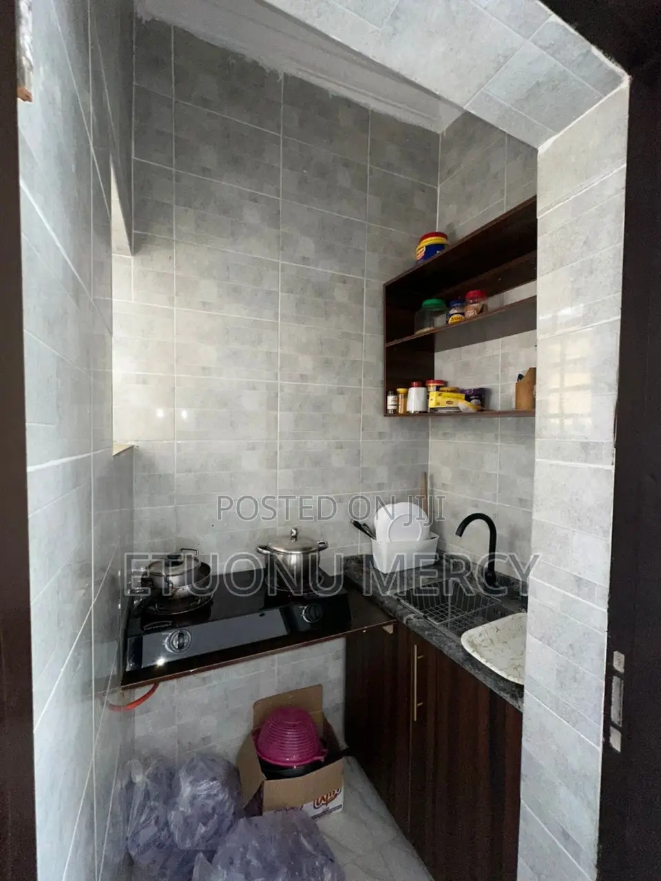 Studio Apartment in Olokonla