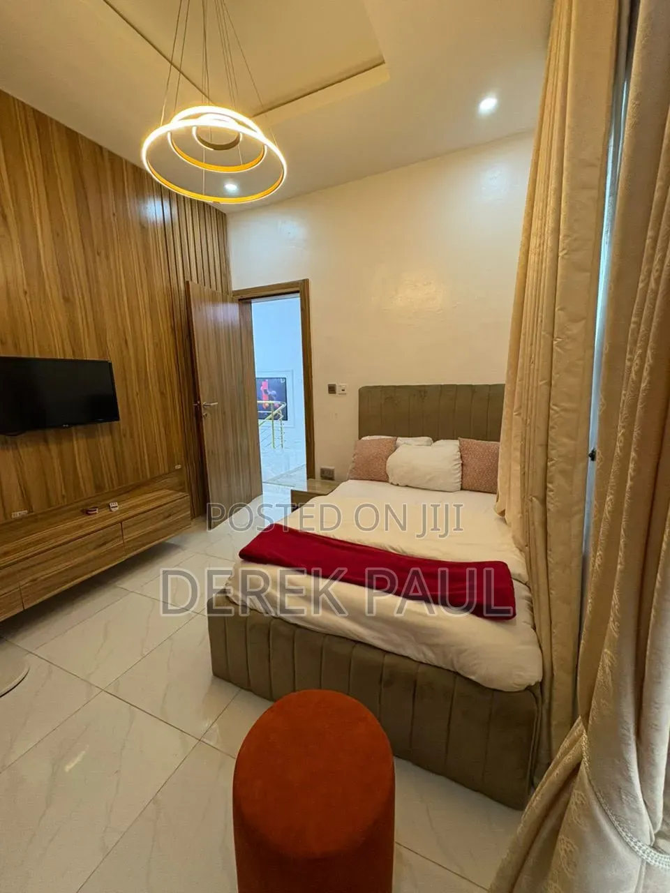 Luxury Shared Apartment in Lagos Lekki in Lekki Phase 1