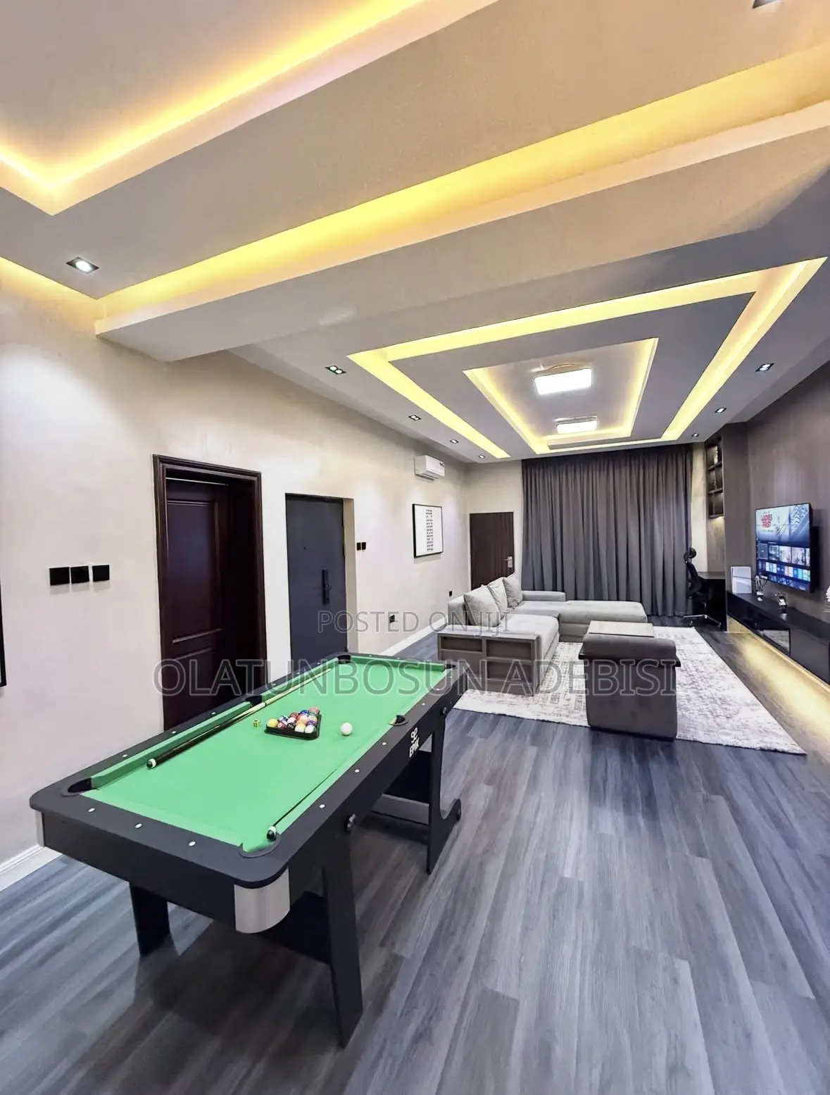 Beautiful 2 Bedroom Apartment Shortlet in Lekki Phase 1