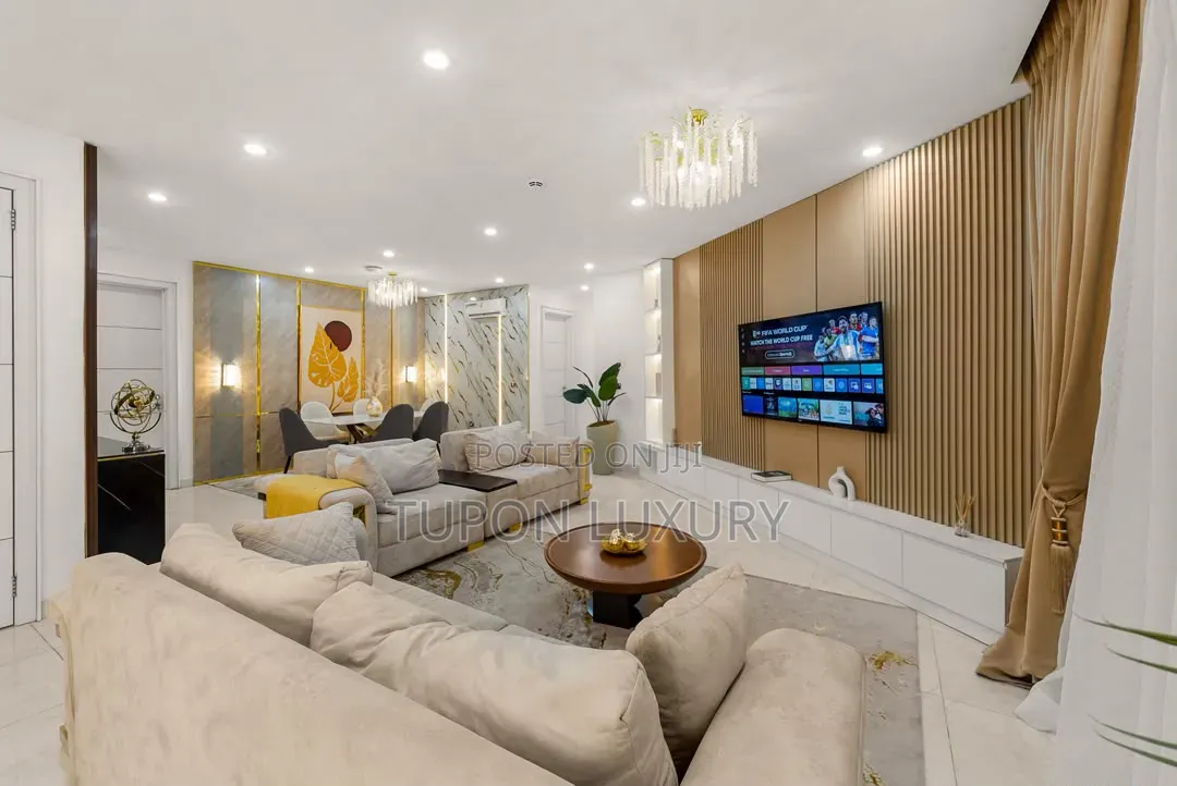 Luxury 3bedroom on the 7th Floor With Pool Gym in Victoria Island Extension