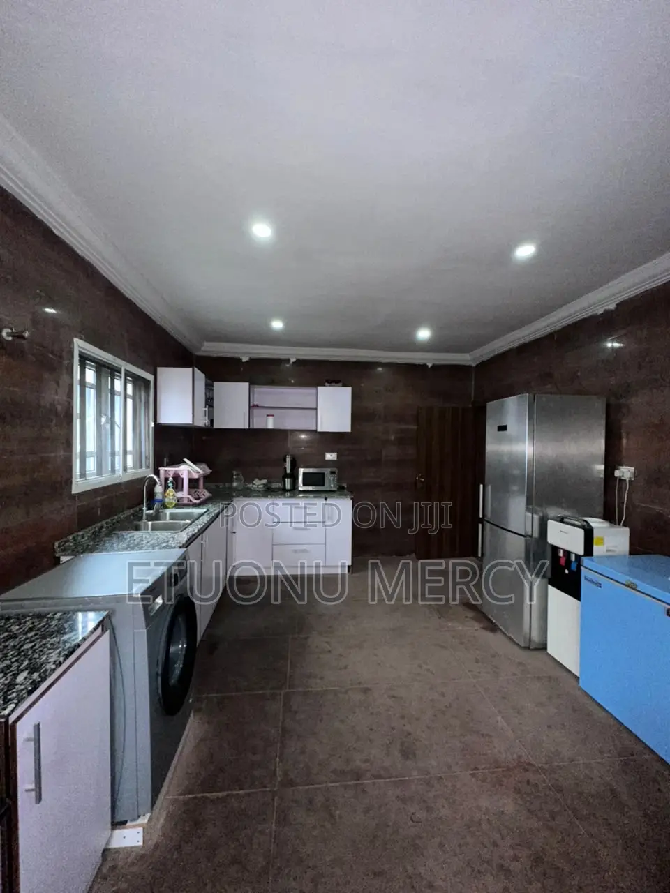2-Bedroom Shortlet Apartment in Olokonla