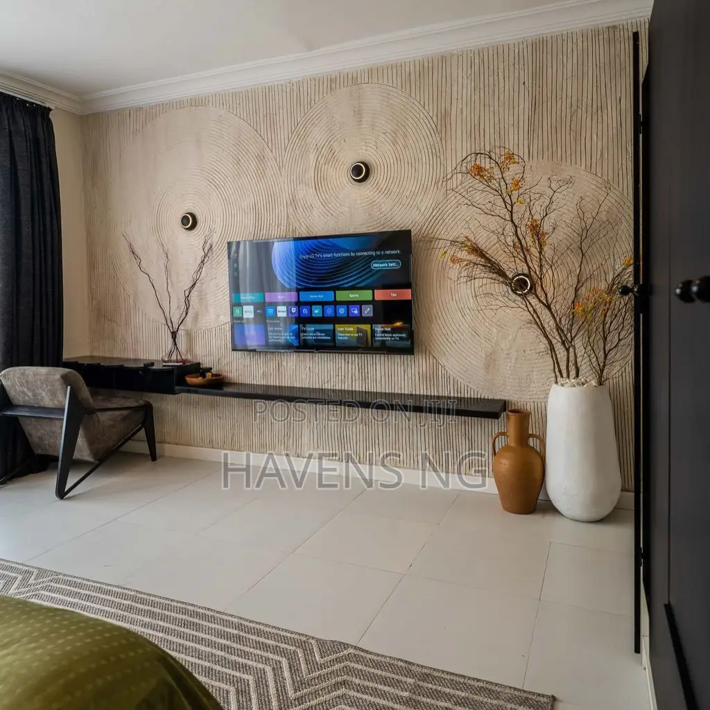 1-Bedroom City View Apartment in Parkview Estate