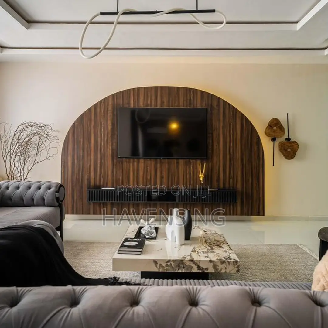 Luxury 2-Bedroom City View Apartment in Parkview Estate
