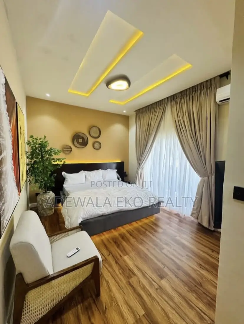 Luxury 1 Bedroom Maisonette Ikate - Sea View, PS5 Smart Home in Ikate-Elegushi