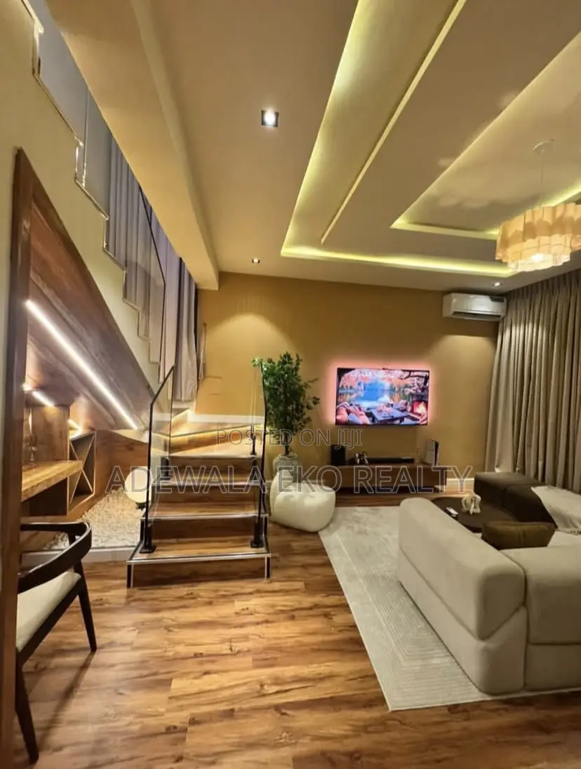 Luxury 1 Bedroom Maisonette Ikate - Sea View, PS5 Smart Home in Ikate-Elegushi
