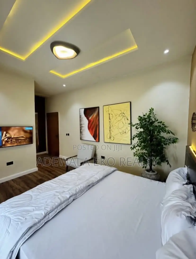 Luxury 1 Bedroom Maisonette Ikate - Sea View, PS5 Smart Home in Ikate-Elegushi