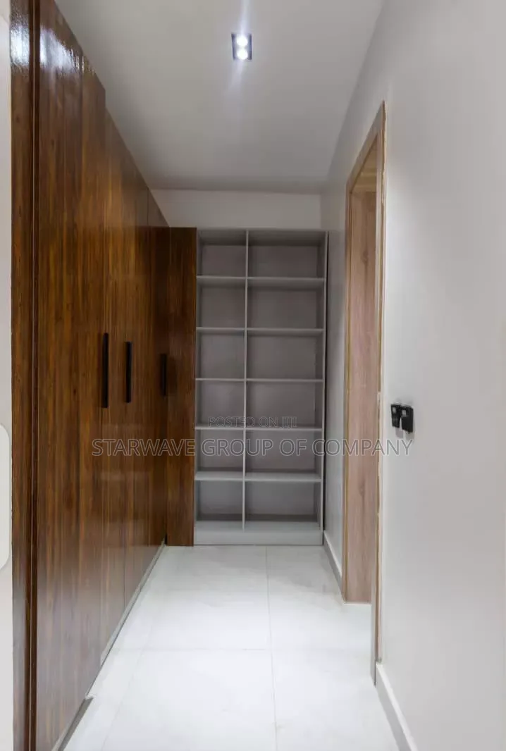 City View Luxury 3bedroom With Swimming Pool at Lekki Phase 1 in Lekki Phase 1