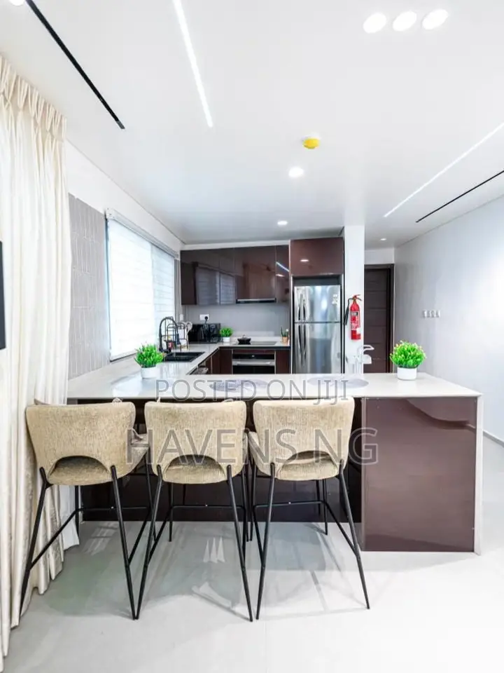 Luxury 1-Bedroom Waterfront Apartment in Old Ikoyi