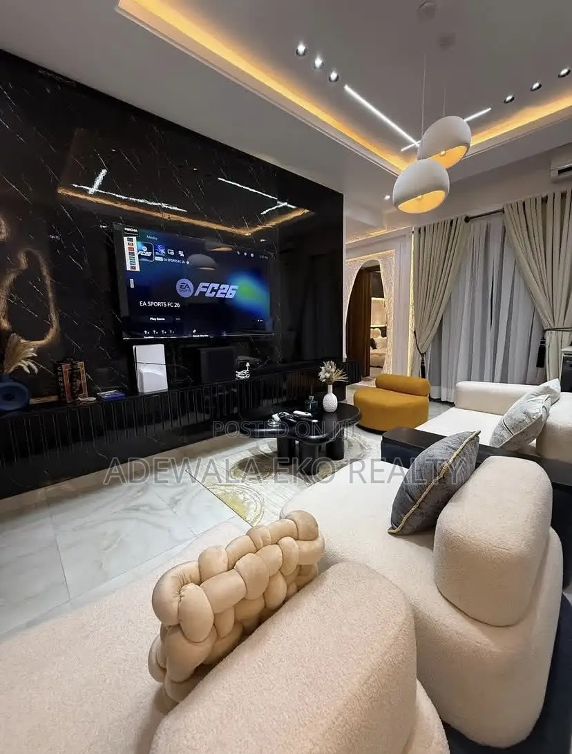 1 Bedroom in Lekki Phase 1- PS5 | Pool | 24/7 Power in Lekki Phase 1