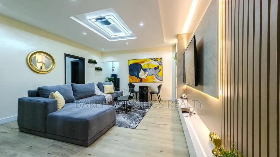 Luxury 2Bedroom Apartment in Lekki Phase 1