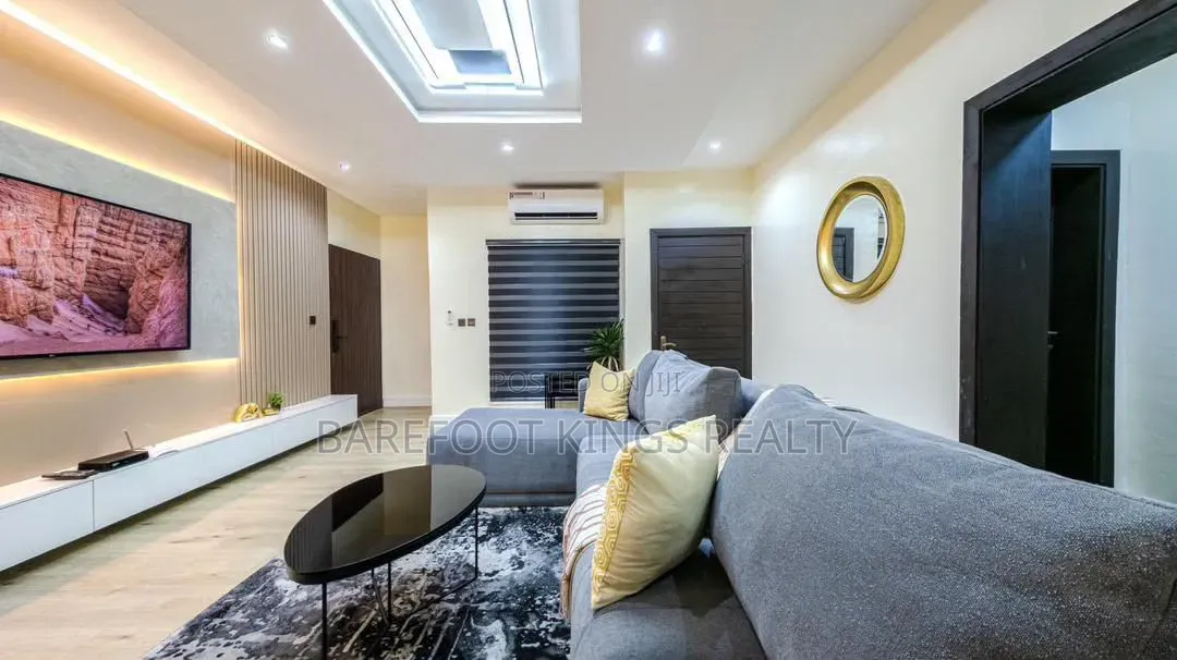 Luxury 2Bedroom Apartment in Lekki Phase 1